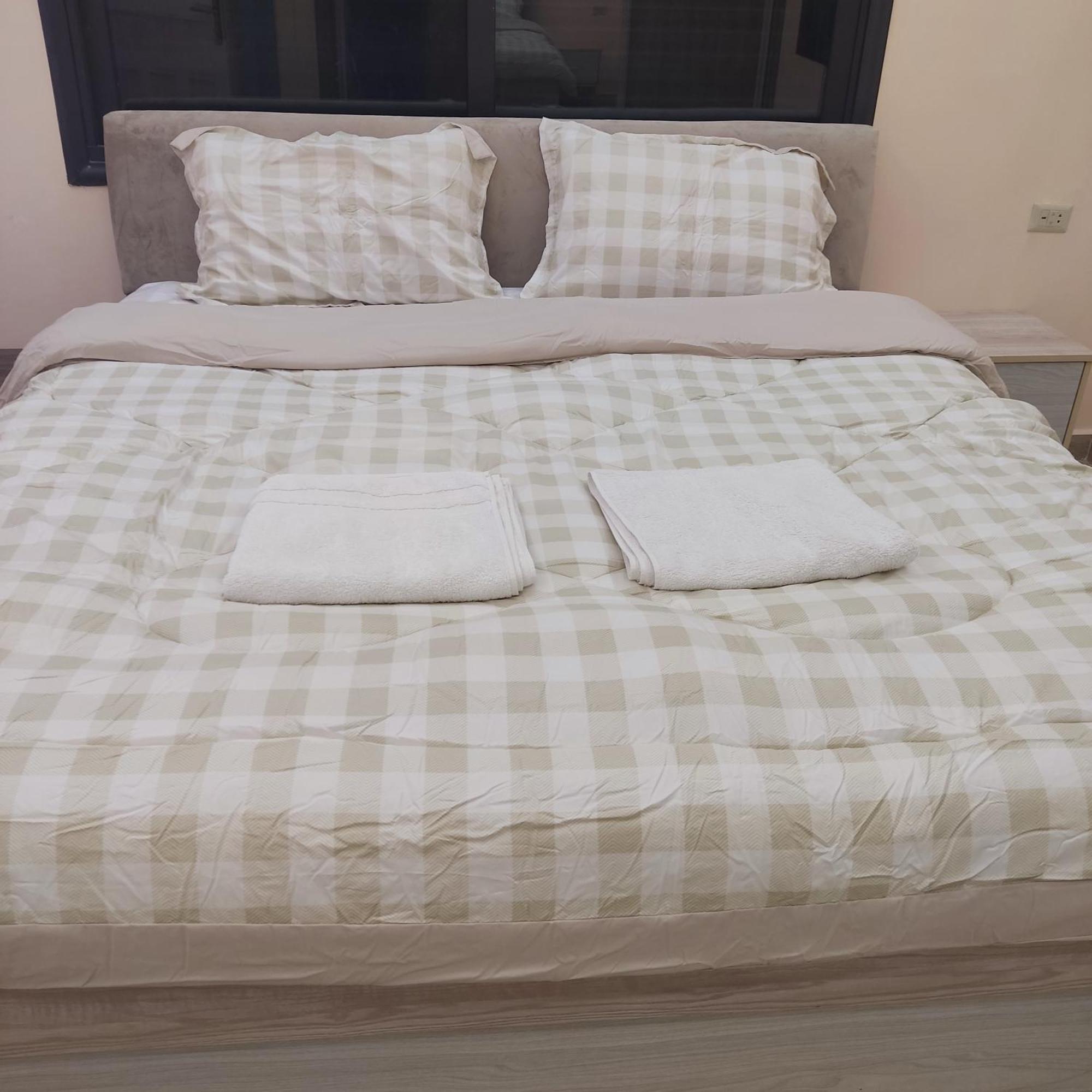 Lotus Housing For Furnished Apartments Jarash Exterior photo